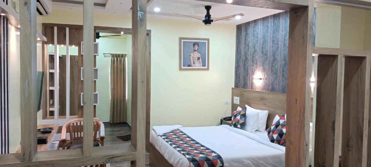 Forest Transit Hotel Coimbatore Exterior photo