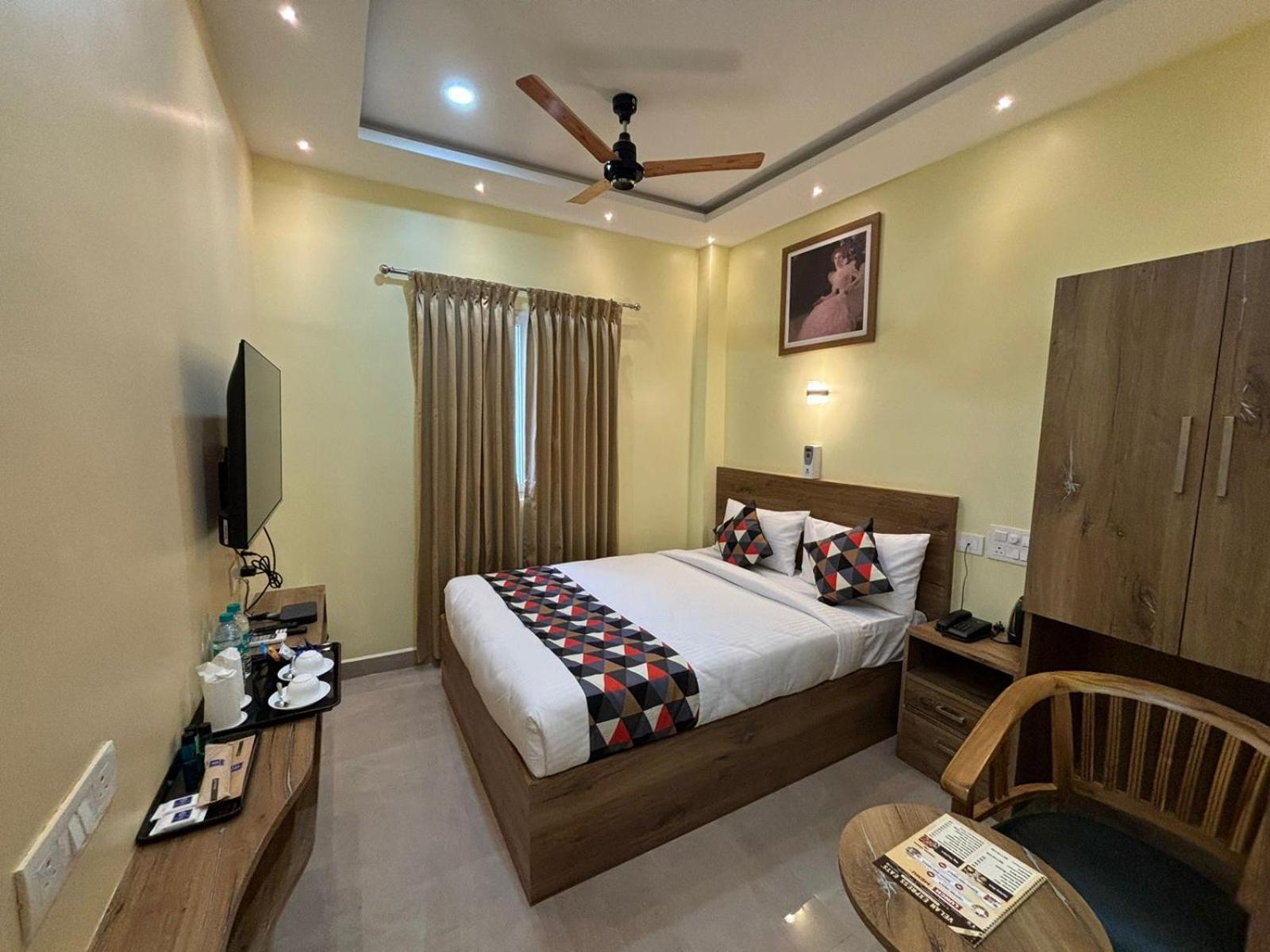 Forest Transit Hotel Coimbatore Exterior photo